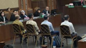 Sidang-perkara-korupsi-tata-kelola-minyak-mentah-321.jpg