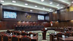 Sidang-putusan-terkait-pengujian-formil-revisi-Undang-Undang-TNI.jpg
