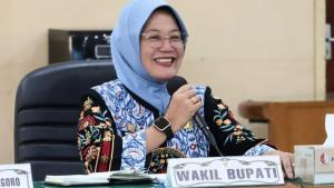 Sosok-Nurul-Azizah-Wakil-Bupati-Bojonegoro-Viral-Gratiskan-Parkir-Semua-Kendaraan-Hartanya-Rp94-M.jpg