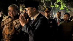 Sugiono-di-depan-Gedung-Pancasila-321.jpg