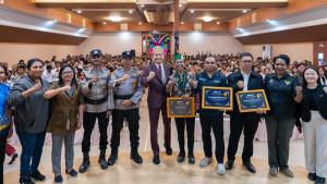 Syafii-Efendi-dalam-Internasional-Seminar-Papua.jpg