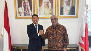 Syafii-Efendi-kiri-mengunjungi-Kedutaan-Besar-Kerajaan-Bahrain.jpg