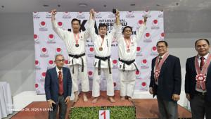 TIM-KARATE-INDONESIA-Tim-Karate-Indonesia-dari-Perguruan-JKA-Indonesia.jpg