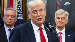 TRUMPPP-34535345.jpg