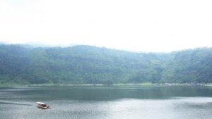 Telaga-Menjer-Wonosobo.jpg