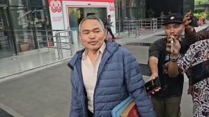 Tersangka-kasus-dugaan-korupsi-dana-program-sosial-BI-dan-OJK-satori.jpg