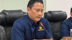 Thomas-Djiwandono-di-kantor-Kementerian-Keuangan-Jakarta-Pusat.jpg