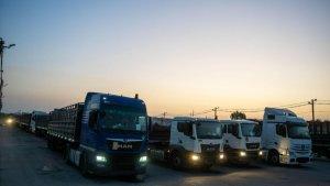 Truk-bantuan-masuk-ke-Gaza-utara-16-Oktober-2024-E.jpg