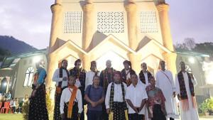 Uskup-Agung-Ende-Mgr-Paulus-Budi-Kleden-SVD-meresmikan-Gereja-Santo-Yakobus-Rasul-di-Kotakeo.jpg