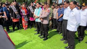 Wapres-Gibran-Rakabuming-dan-Menteri-Kehutanan-Raja-Juli-Antoni-penanaman-jagung-Tigaraksa-Banten.jpg