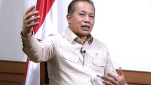 Wawancara-Khusus-dengan-Wamen-Koperasi-Ferry-Juliantono_20241108_211619.jpg