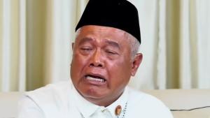 Yai-Mim-menangis.jpg