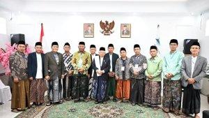 ahmi-dengan-para-ulama.jpg