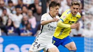 aksi-arda-guler-real-madrid-saat-lawan-cadiz-di-liga-spanyol.jpg