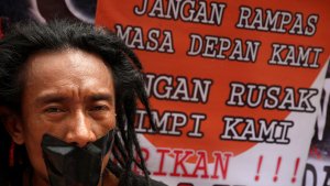 aksi-mogok-makan-di-komnas-ham_20221213_182016.jpg