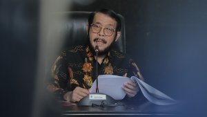 anwar-usman-buka-suara-pasca-putusan-mkmk_20231108_154728.jpg