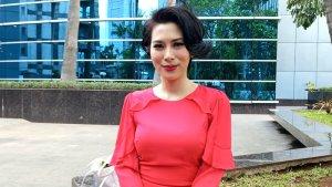 anya-dwinov_indosurya.jpg