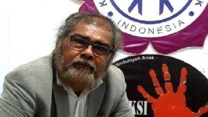 arist-merdeka-sirait-lingkungan-dapat-melindungi-anak.jpg