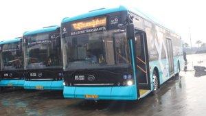 armada-bus-listrik-transjakarta-2.jpg