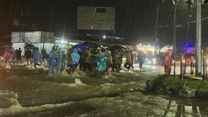 banjir-di-kota-padang-asfv-adfv-asfvd.jpg