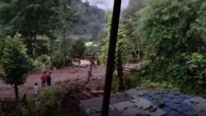 banjirbandang22222.jpg