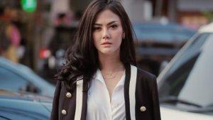 berikut-ini-profil-model-dan-make-up-artist-nita-gunawan.jpg