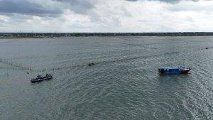 bongkar-pagar-laut.jpg