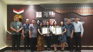 bpk-penabur-dan-scua-serta-pb-percasi-menerima-penghargaan-muri.jpg