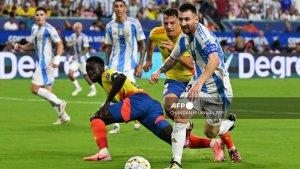 copa-america-2024-argentina-kolombia-lionel-messi.jpg