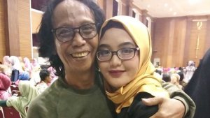 curhatan-tia-septiana-anak-mandra-yang-mengaku-kerap-diledek-teman-sejak-sd_20181026_091944.jpg