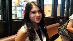 davina-karamoy-perankan-wanita-berhijab.jpg