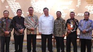 dewan-penyantun-unes.jpg