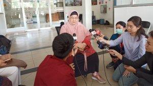 dr-dr-erlina-burhan-msc-spp-dan-rsup-persahabatan.jpg
