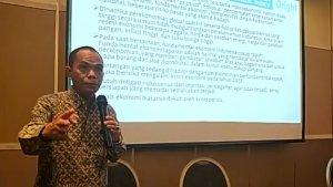 ekonom-bright-institute-awalil-rizky.jpg