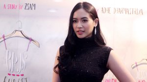 elvira-devinamira-di-acara-fashion-show-film_20170301_140302.jpg