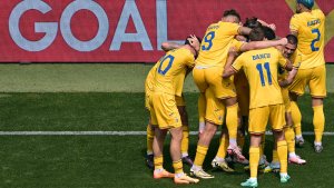 euro-2024-timnas-rumania-bantai-timnas-ukraina_20240617_213207.jpg