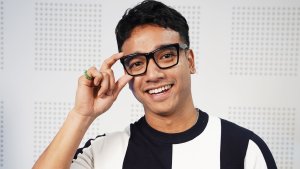 fadly-faisal-cerita-di-balik-pembuatan-film-ular-tangga-darah_20240807_232703.jpg