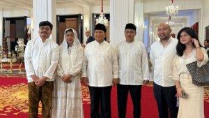 giliran-prabowo-dan-didit-hadiri-open-house-di-istana.jpg