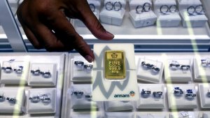 harga-emas-batangan-antam-mencapai-rp-1022000-per-gram_20200728_174758.jpg