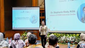 iady-Foundation-yang-juga-inisiator-Gerakan-STEMv.jpg
