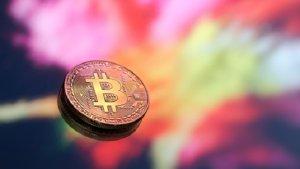 ilustrasi-bitcoin-lagi___.jpg