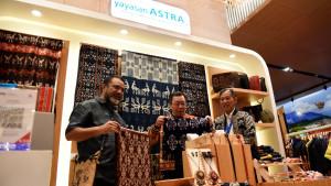 ilustrasi-budaya-tenun.jpg