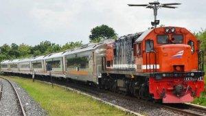 ilustrasi-kereta-api-di-tanjungkarang.jpg