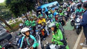 ilustrasi-ojek-online-ilustrasi-driver-ojek-online.jpg