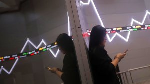 indeks-harga-saham-gabungan-ihsg-ditutup-melemah_20230802_211021.jpg