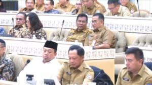 ito-Karnavian-dan-Menteri-ATRBPN-RI-Nusron-Wahid-rapat-kerja.jpg