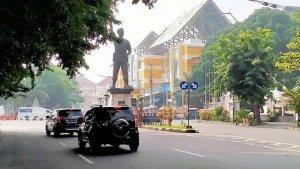 jalan-slamet-riyadi-solo-tampak-sepi.jpg