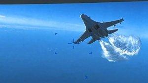 jet-rusia-su-27-tabrak-drone-as-mq-9-reaper-di-laut-hitam-6tiho.jpg