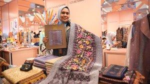 kain-songket-bank-bri-0604.jpg