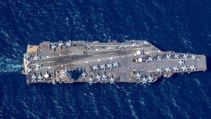 kapal-induk-terbesar-amerika-serikat-uss-gerald-r-ford-___.jpg